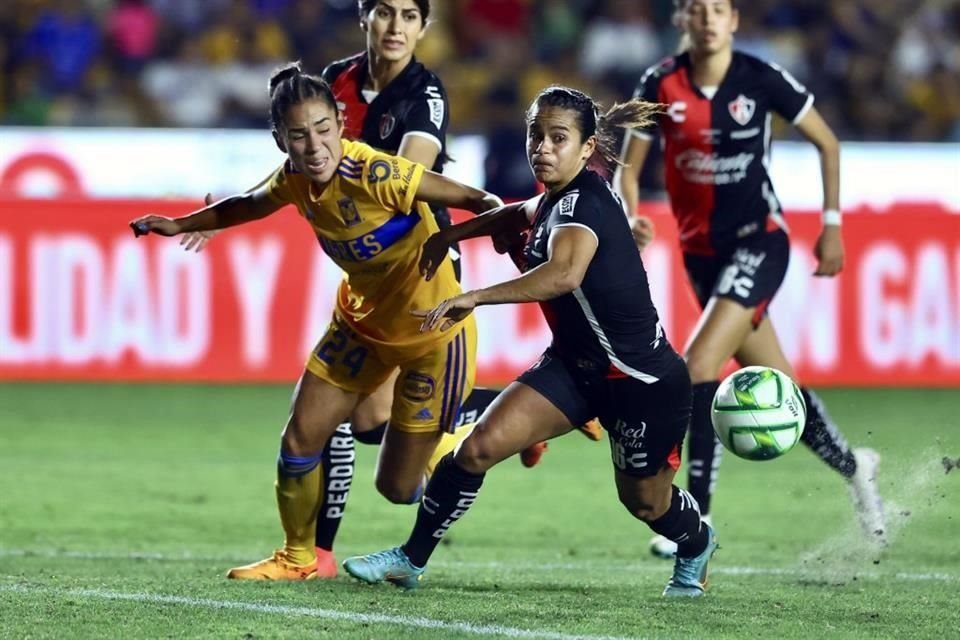 Tigres Femenil se impuso en el Uni 2-0 sobre el Atlas Femenil en el duelo de vuelta de los Cuartos de Final, con lo que avanzó a Semis del Clausura 2023 con global de 7-0.