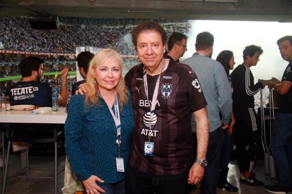 Ileana Tamez de Chapa y Carlos Chapa Martínez