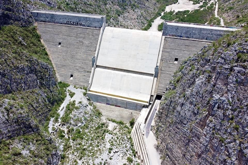 El Estado contrató un estudio para evaluar obras en cortina actual y la posible edificación de una o dos más.