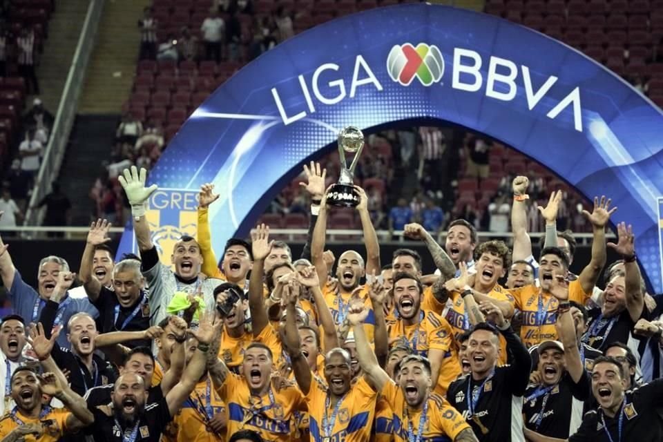 Las postales de la celebración de Tigres tras lograr su octavo título de Liga.