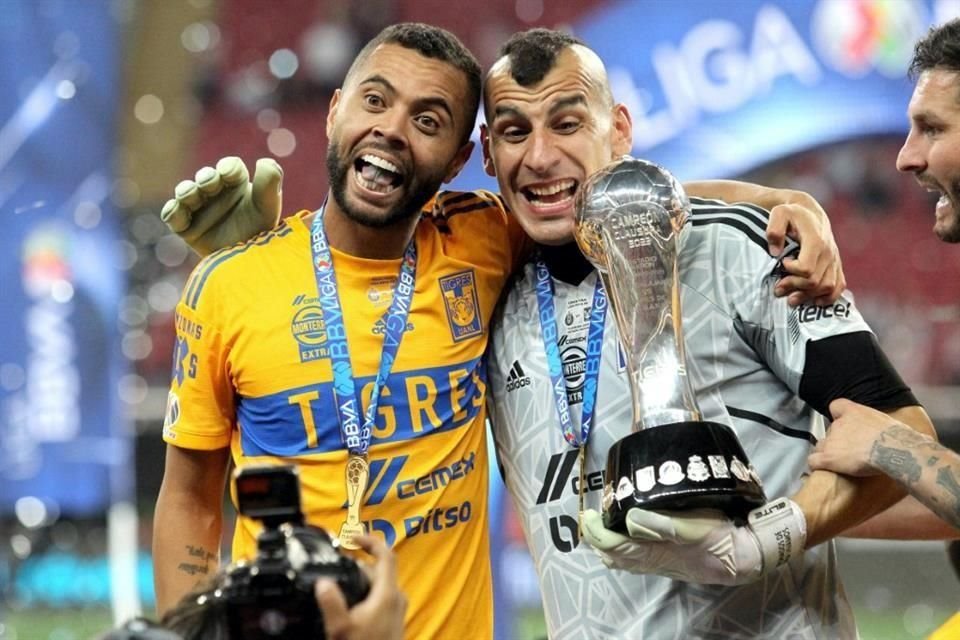Las postales de la celebración de Tigres tras lograr su octavo título de Liga.