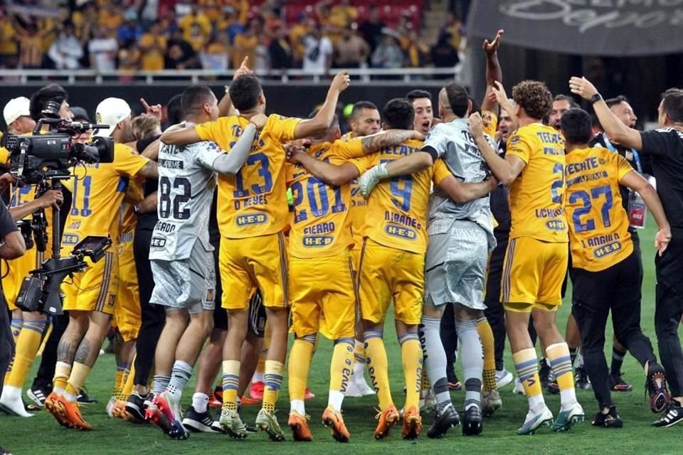 Las postales de la celebración de Tigres tras lograr su octavo título de Liga.