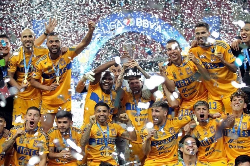 Las postales de la celebración de Tigres tras lograr su octavo título de Liga.