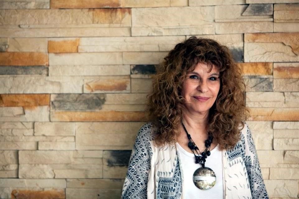 La escritora nicaragüense Gioconda Belli se define como 'poeta, novelista, feminista y humanista'.