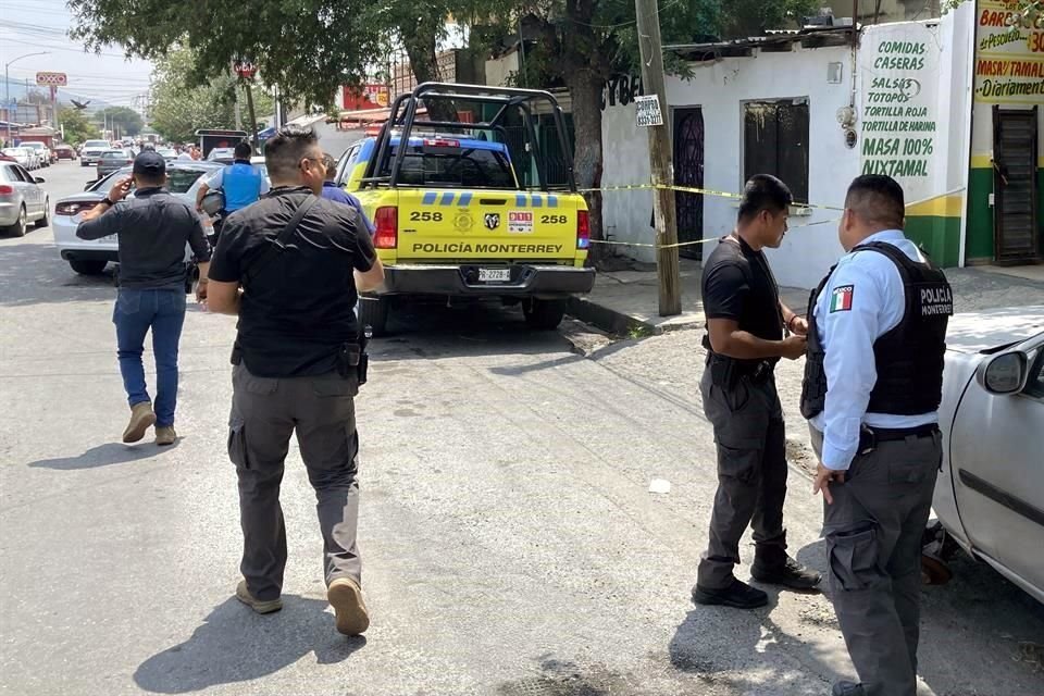 La riña se registró en una segunda planta de un inmueble ubicado en la calle San José, entre la Avenida Ruiz Cortines y la calle Santiago El Menor.