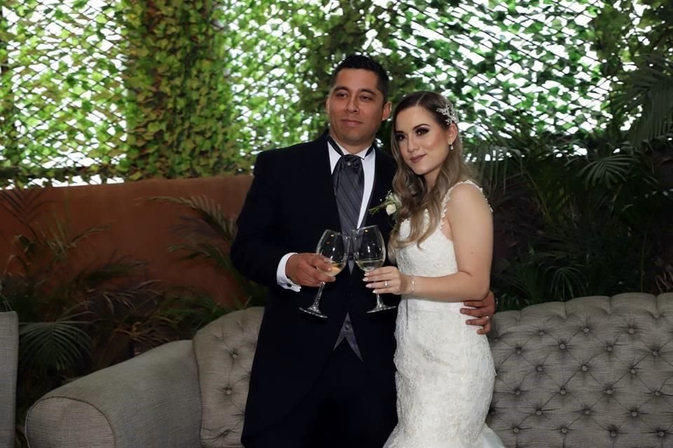 Ricardo Morales Medellín y Gabriela Elizabeth Niño Salazar