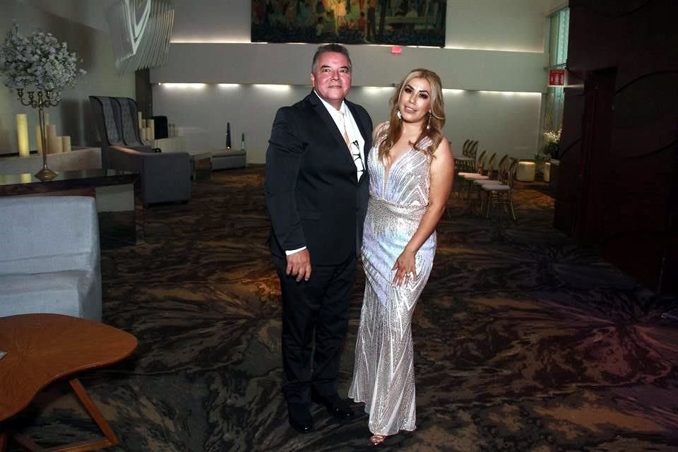 Gerardo Cerda y Esmeralda Gómez
