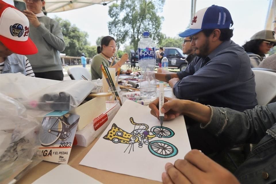 La idea es incrementar el uso de este vehículo ecológico, y disminuir los viajes en motocicletas y automóviles dentro del campus.