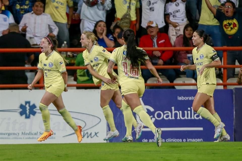 Katty Martínez anotó el segundo para las Águilas.