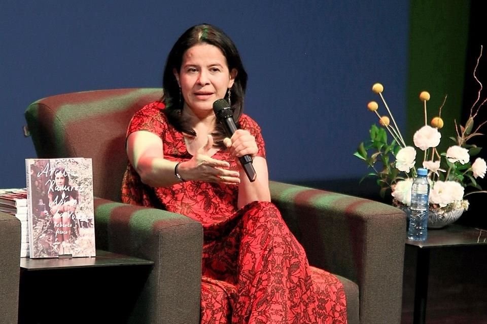 La actriz mexicana Arcelia Ramírez ve oportunidad de libertad y crecimiento al trabajar en proyectos fílmicos emergentes.
