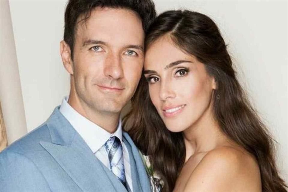 Sandra Echeverría y Leonardo de Lozanne dejan atrás el tema del divorcio y se reconcilian; 'ganó el amor', dijo la actriz.