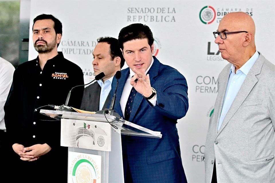 Samuel García, Gobernador.