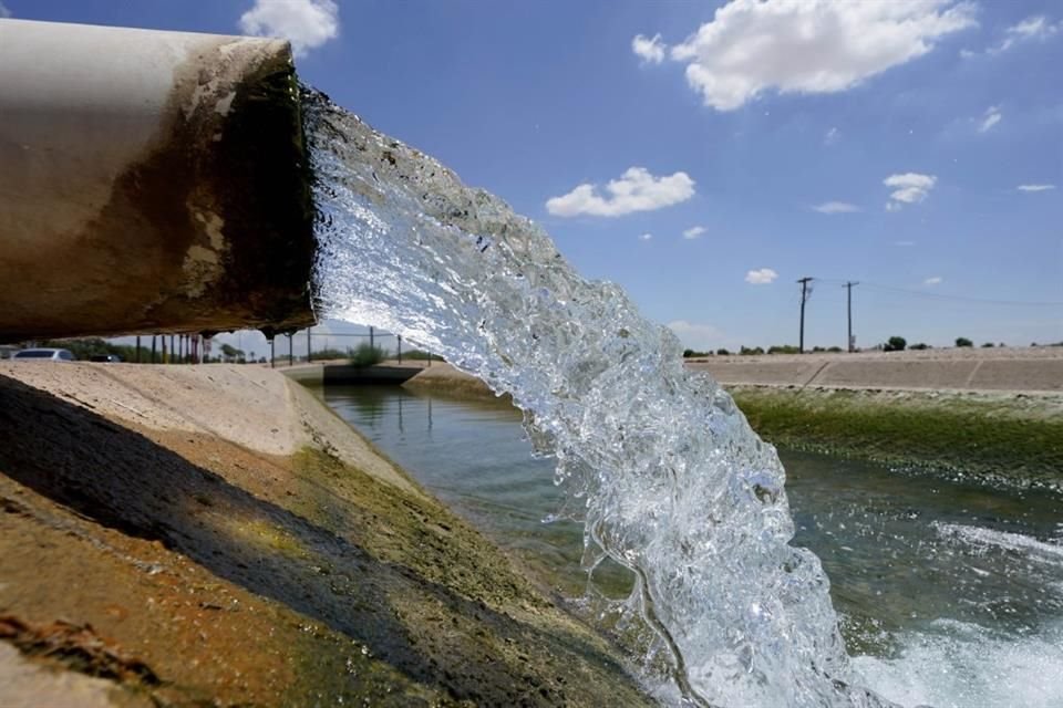 Todas aquellas empresas que buscan traer su industria a México requieren que se les asegure agua y energía.