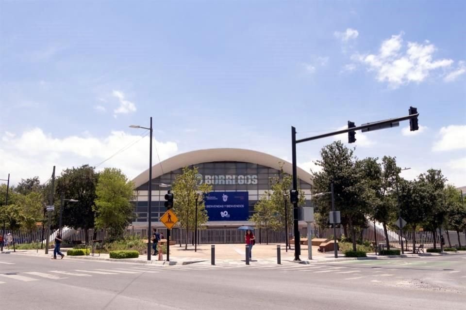 Cortesía Tec de Monterrey.  El Nodo Cultural - Plaza Arena Borregos, está situado en la esquina de las calles Junco de la Vega y Luis Elizondo,