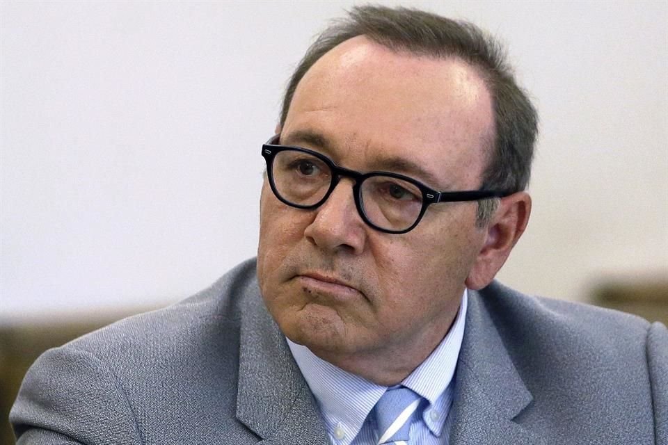 Kevin Spacey espera el veredicto del jurado ante sus acusaciones de agresión sexual.