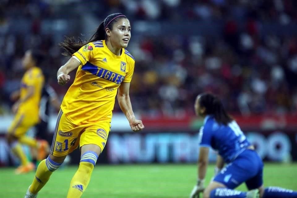 Lizbeth Ovalle renovó su contrato con Tigres Femenil.