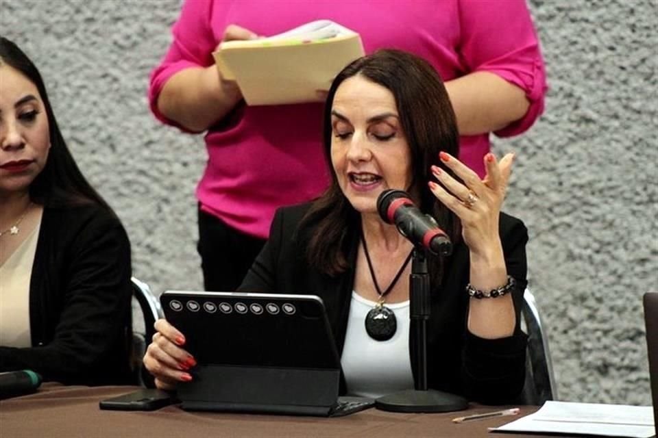 La Diputada Consuelo Gálvez, presidenta de la Comisión de Educación del Congreso local.