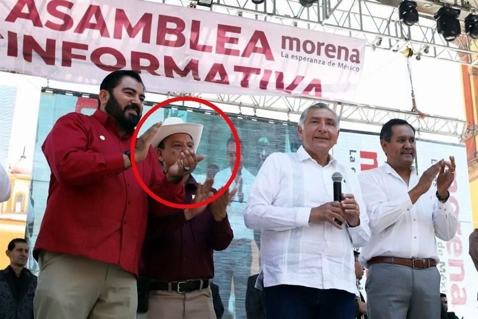 Como diputado federal del PRI, Reginaldo Rivera propuso que los legisladores pudieran portar armas.