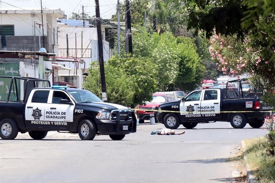 Emilio Pérez Ortiz fue asesinado en el cruce de la calle De La Pilastra y Del Fortín, en la Colonia Villa de San Miguel.