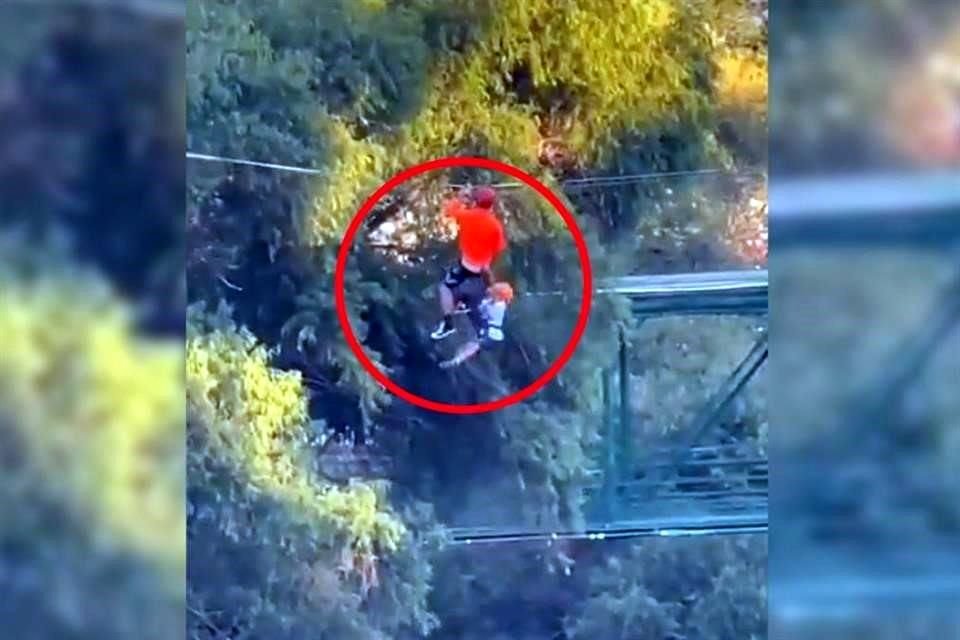 El video capta el momento exacto en el que un niño de seis años cae de la tirolesa en Parque Fundidora.