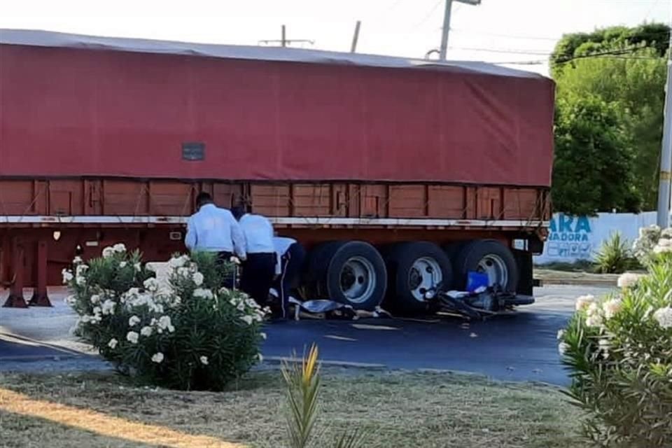 Fue alrededor de las 6:00 horas cuando se reportó el percance en el kilómetro 27 de la Carretera a Reynosa.