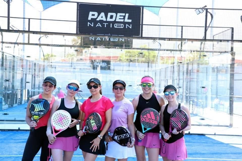 Jenny Sánchez, Evelyn Lozano, Claudia Salinas, Conchis Dávila, Mariana García y Lizeth Velázquez