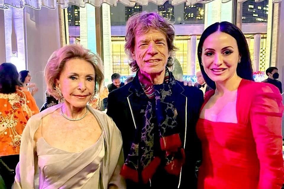 Yolanda Santos, Mick Jagger y Melanie Hannikck