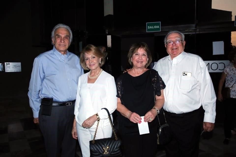 Antonio Ramón, Vero Méndez, Catalina de Guerra y Ricardo Guerra