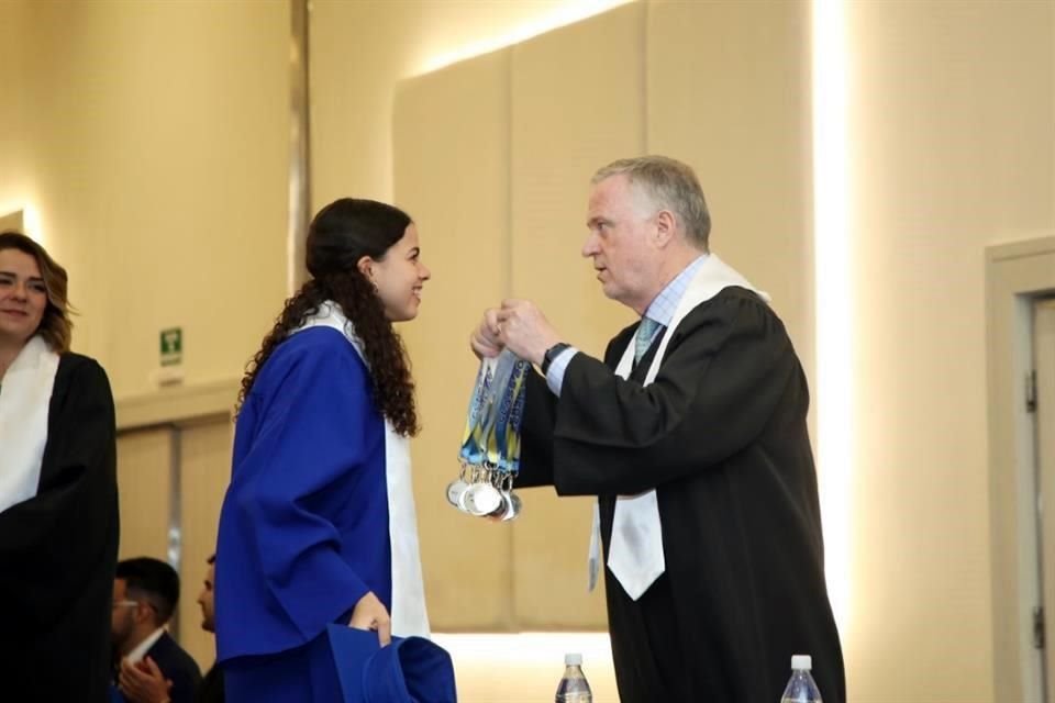 Stephanie Sempere Cano