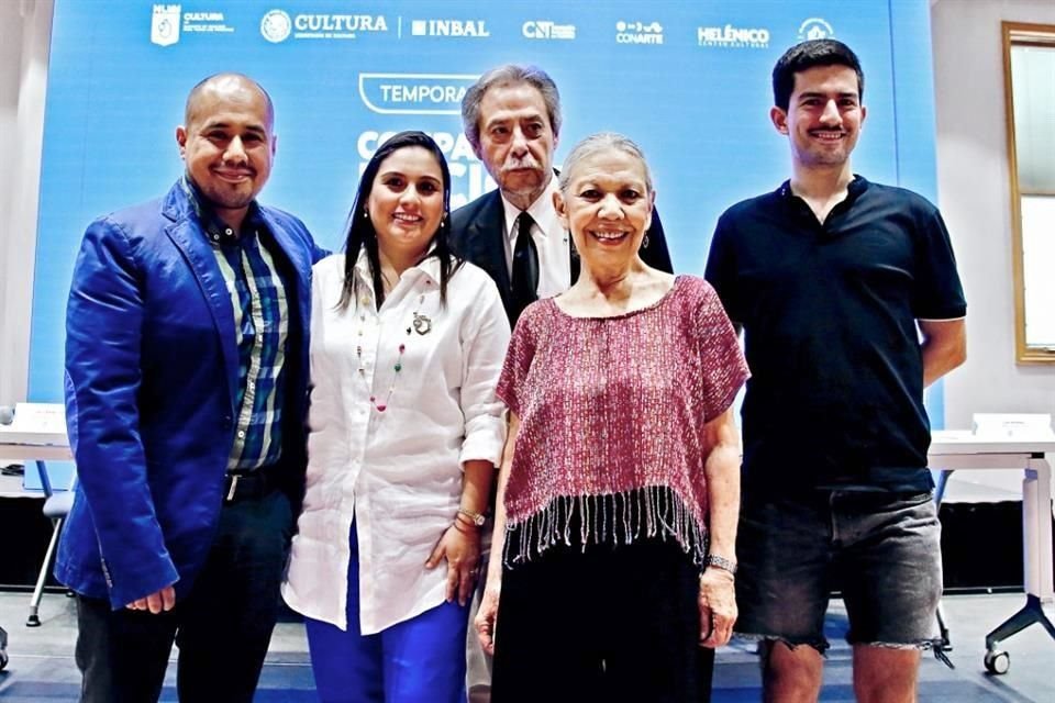 César Tapia, Melissa Segura, Arturo Beristáin, Luisa Huertas y Luis Rivera anunciaron la agenda teatral.