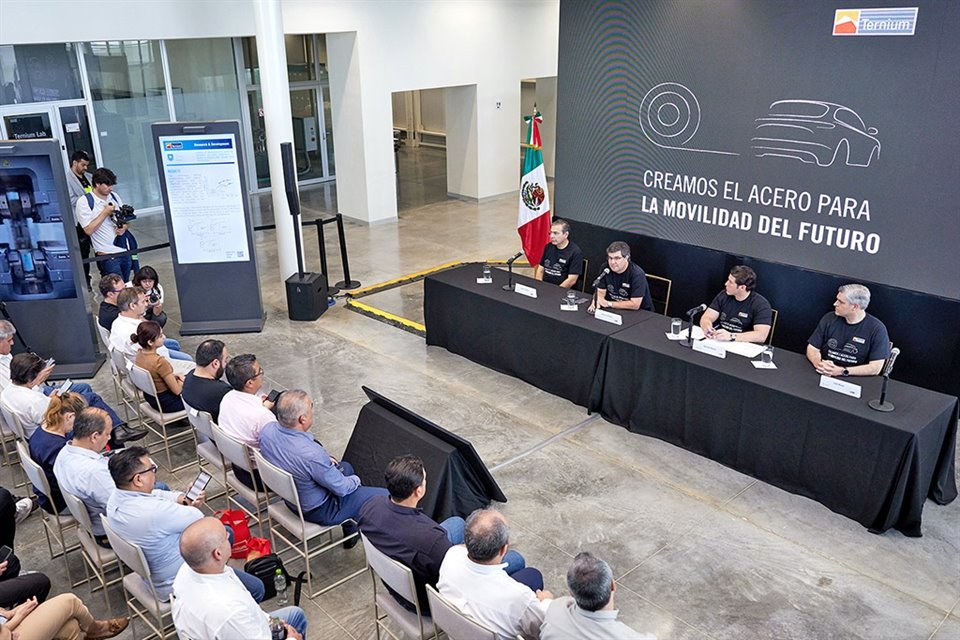 El anuncio se llevó a cabo en una conferencia de prensa con medios locales y nacionales.