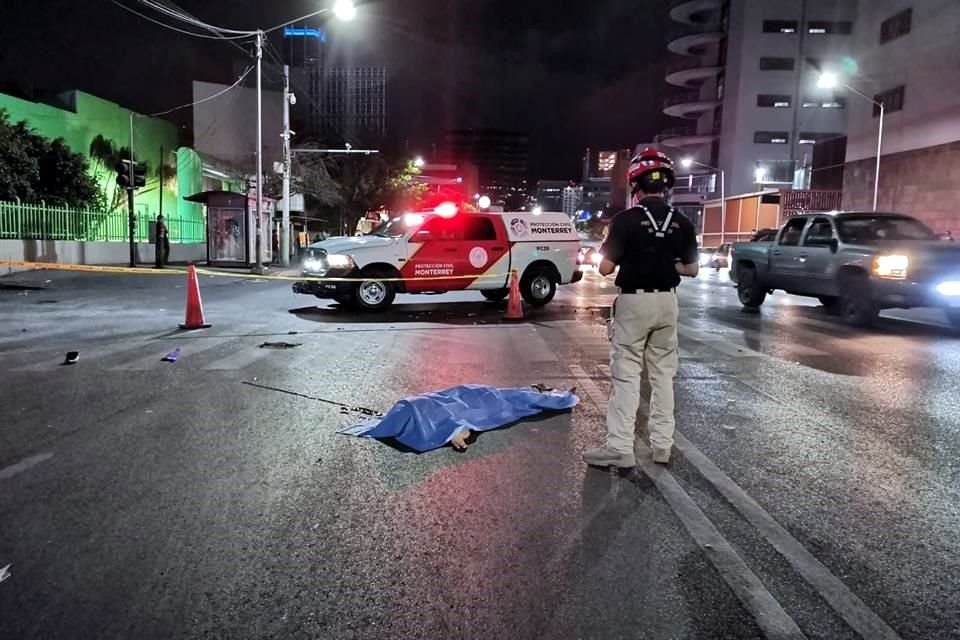 El accidente se registró alrededor de las 22:00 horas en el cruce la Avenida Cuauhtémoc y la calle 15 de Mayo.