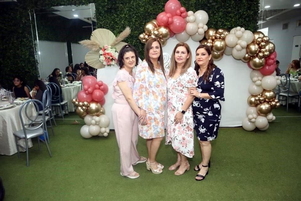 Marycruz de León, Nelly de León, Rosy de León y Norma de León