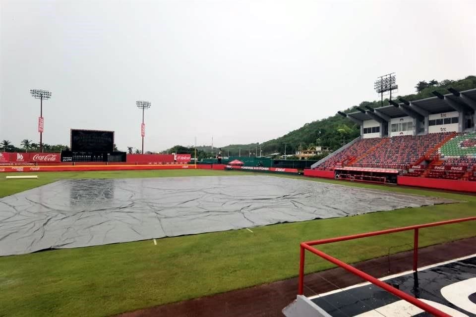 Mariachis de Guadalajara ganaron un juego ante Piratas de Campeche, luego de que el segundo encuentro, y el resto se cancelaron por lluvia.