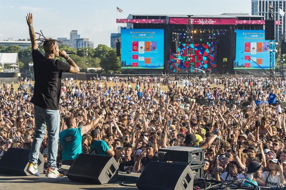 Las personas que hayan sacado cita para vacunarse en Chicago el próximo 26 de junio recibirán pases gratis para la próxima edición del festival Lollapalooza.