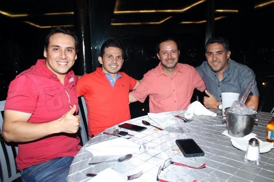 Roberto Carlos Hernández, Humberto Tamez, Ramiro Pérez y Juan García Santos