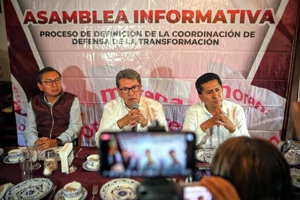 En conferencia de prensa en Tehuacán, Puebla, Ricardo Monreal pidió unidad ante una 'embestida' de la Oposición.