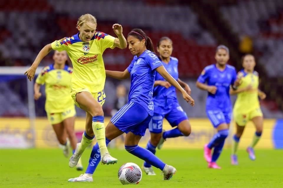 Tigres Femenil secó al América en el mismo Azteca. La vuelta es el lunes.