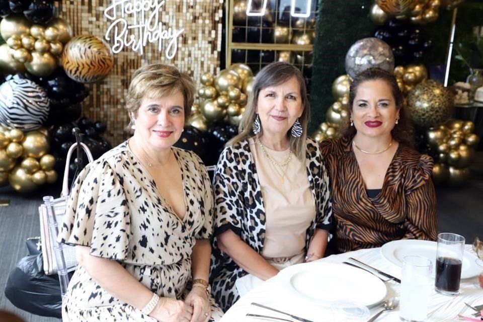 Martha de León, Vicky Treviño y Lucy Zapata