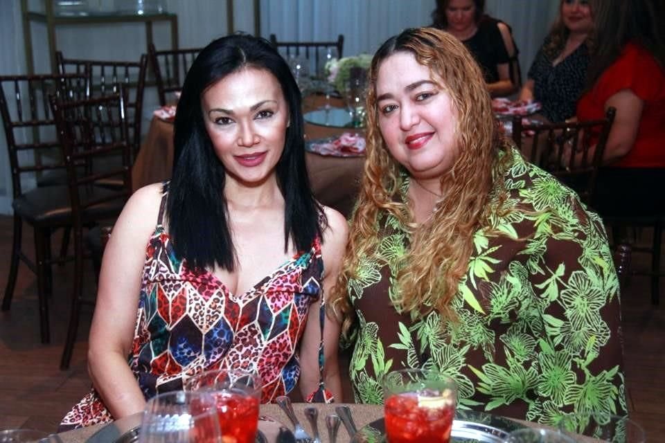 Claudia Sosa y Zorina Quintero