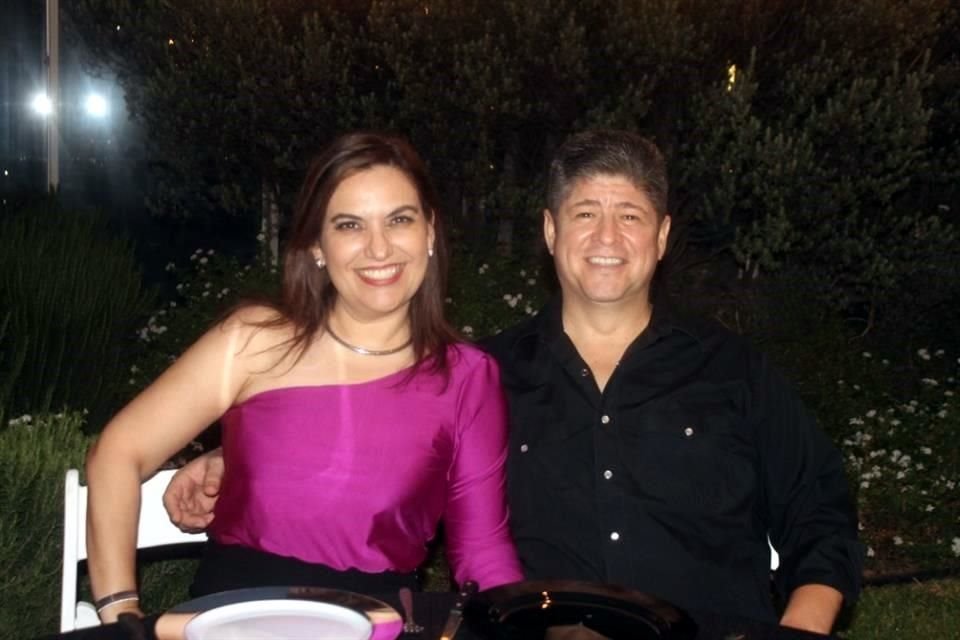 Lorena Villarreal y Rodolfo Chapa