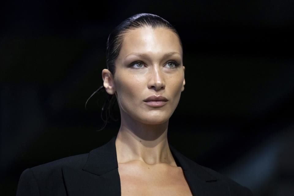 La modelo Bella Hadid y el diseñador Marc Kalman se separan tras dos años de relación.