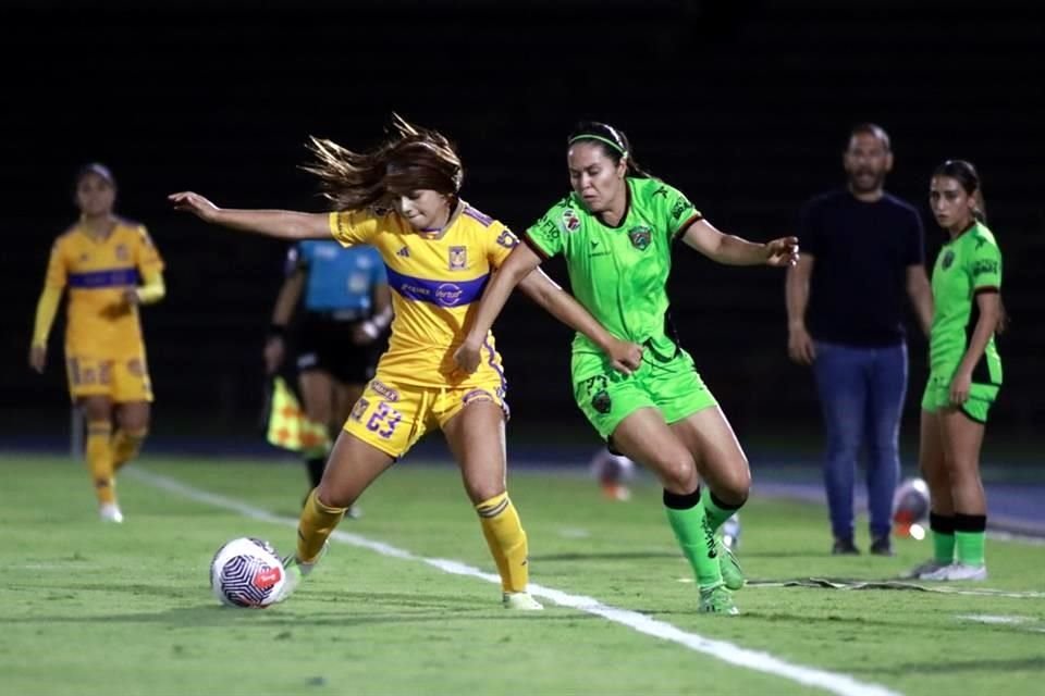 Repasa las acciones del triunfo de Tigres Femenil 4-0 sobre Bravas.