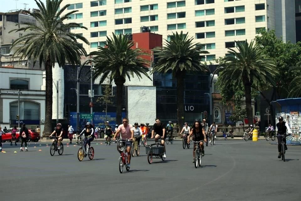 Durante el paseo ciclista de este domingo, dos jóvenes sufrieron el robo de sus bicicletas en Avenida Paseo de la Reforma y calle Morelos. 