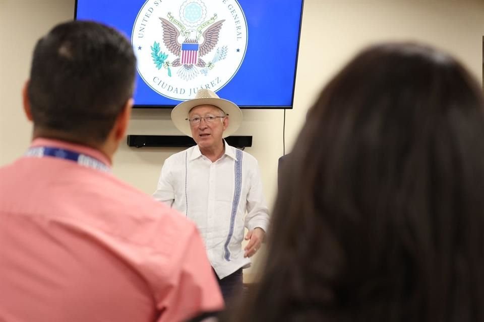 Ken Salazar, Embajador de Estados Unidos en México.