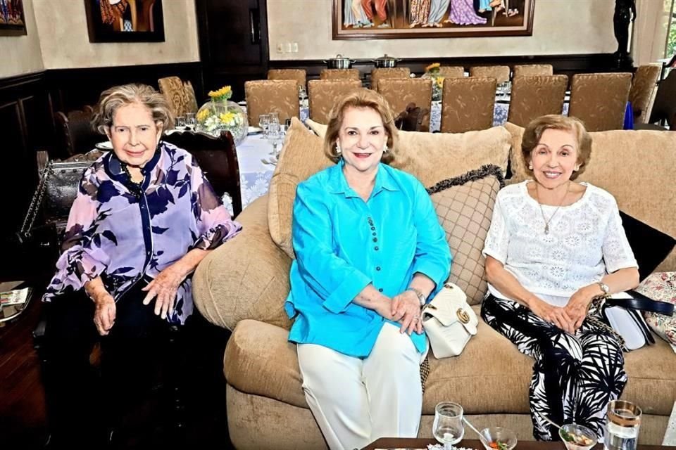 Norma Treviño de Garza Ponce, Elva García de Maldonado y Graciela Garza Elizondo