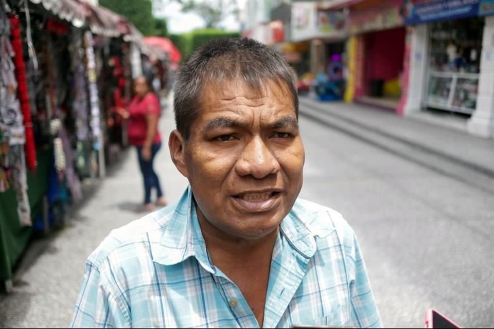 Bruno Plácido Valerio, vocero de la Unión de Pueblos y Organizaciones del Estado de Guerrero.