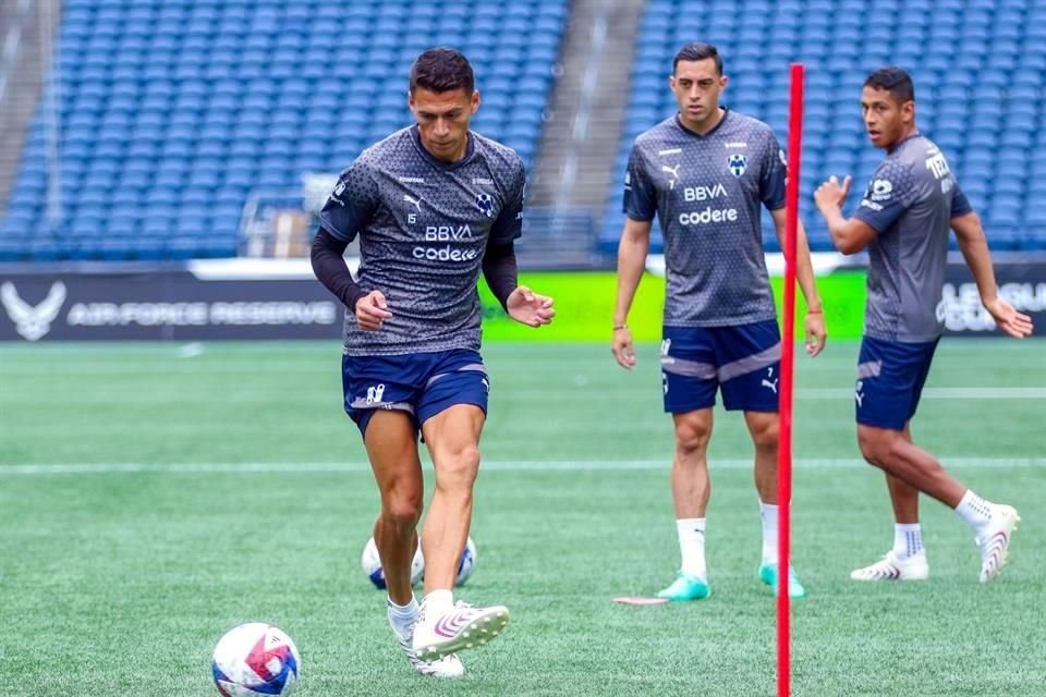 Rayados durante su práctica de ayer en Seattle.