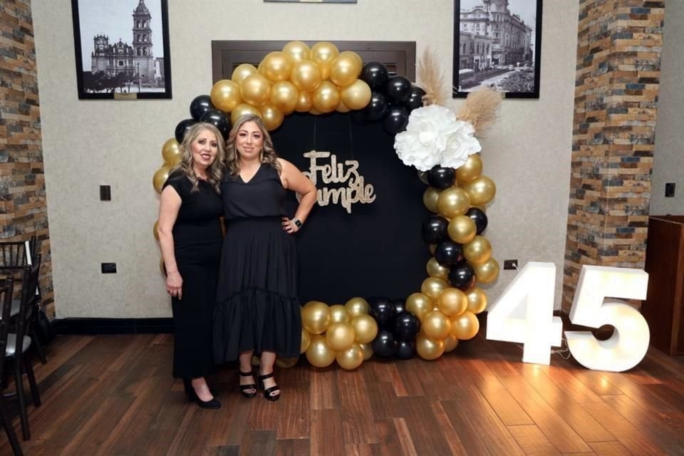 Rosa Idalia Pérez y Miriam García de Padilla