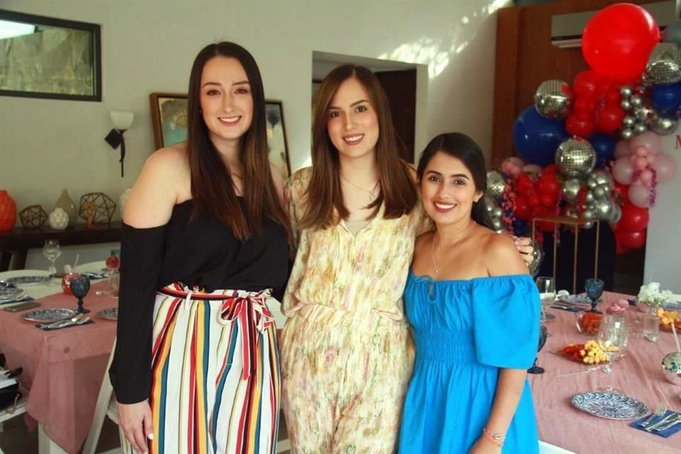 Alejandra Cantú, Julieta de León y Flor Guerrero